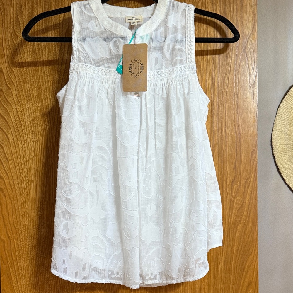 White Sleeveless Lace Top